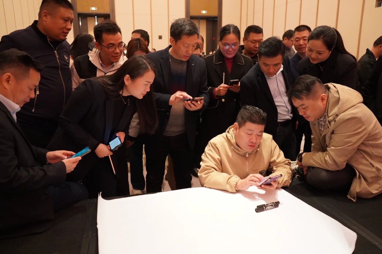 f5bd3405f27182fba8b50678124bb441.jpg f5bd3405f27182fba8b50678124bb441.jpg